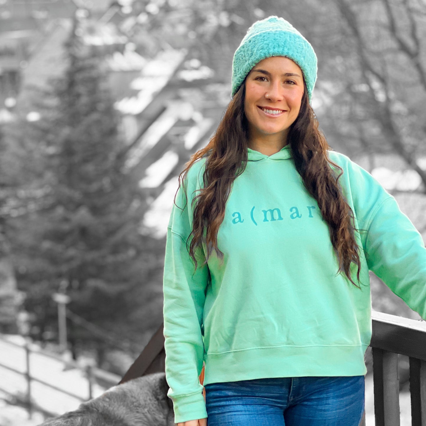 HOODIE AMAR CROP - CHICA