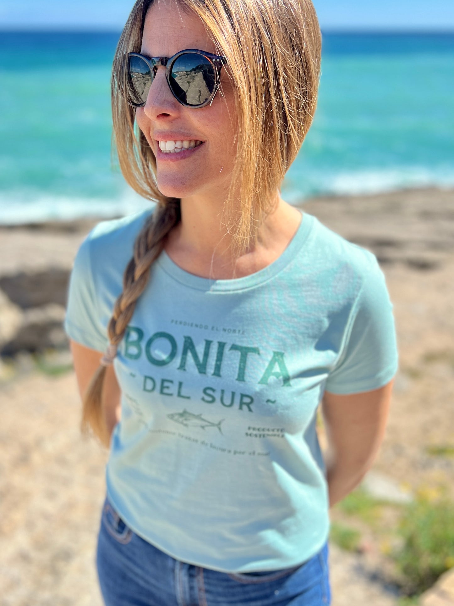 CAMISETA ENTALLADA BONITA DEL SUR - CHICA