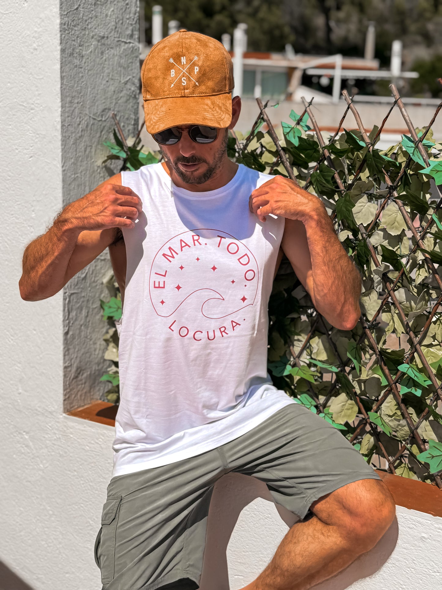 CAMISETA TIRANTES LOCURA - UNISEX