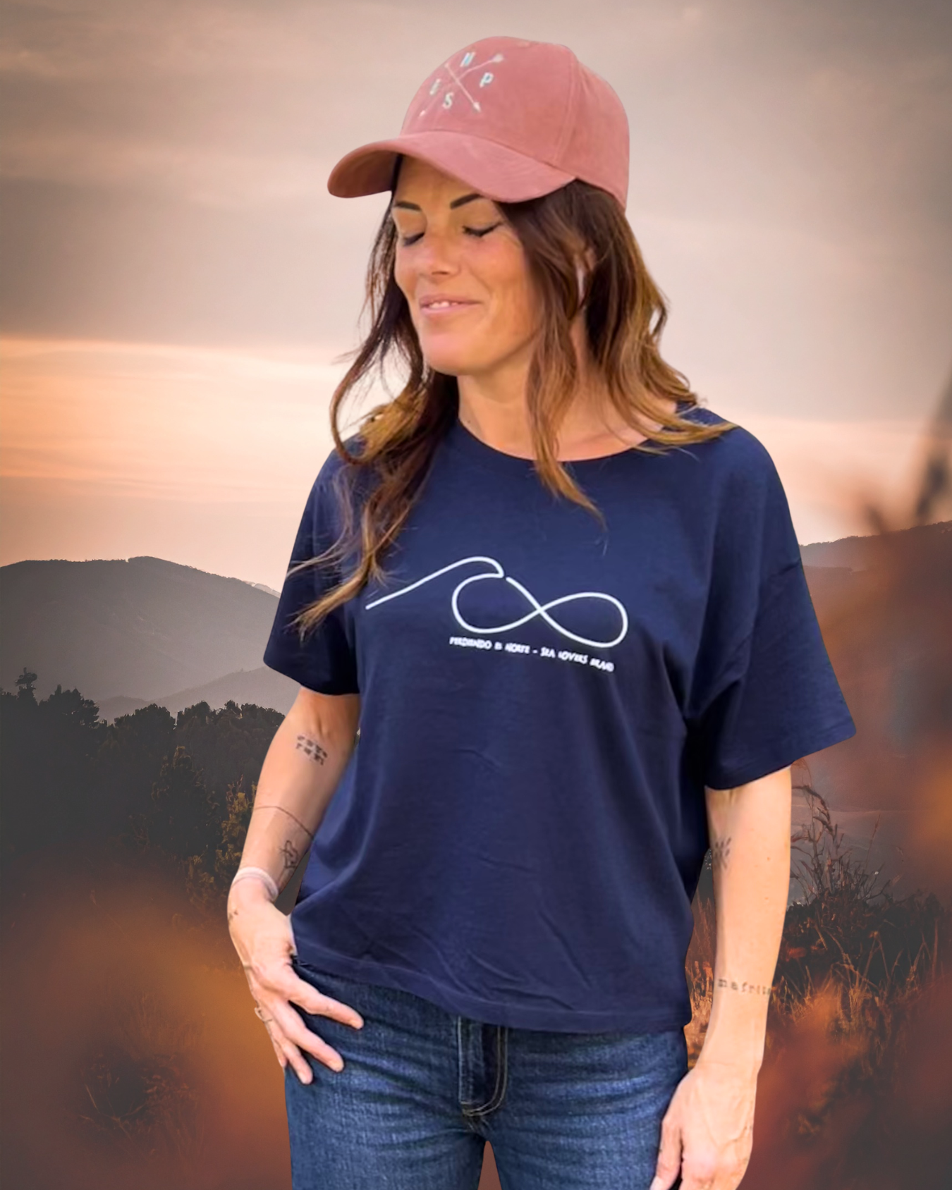 CAMISETA OVERSIZE INFINITE OCEAN - CHICA