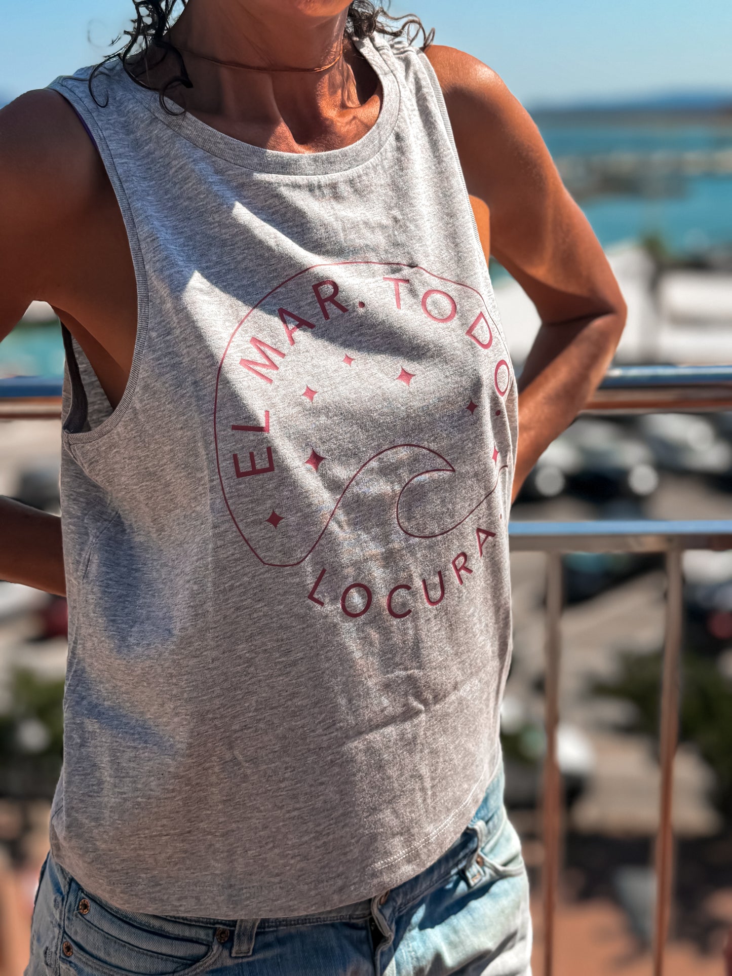 CAMISETA TIRANTES LOCURA - CHICA