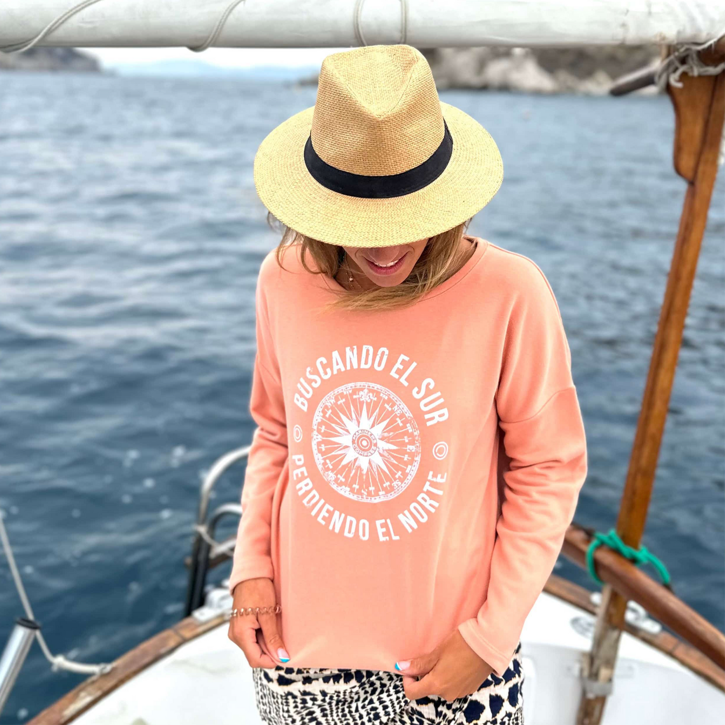 SUDADERA OVERSIZE VIENTOS PEACH - CHICA